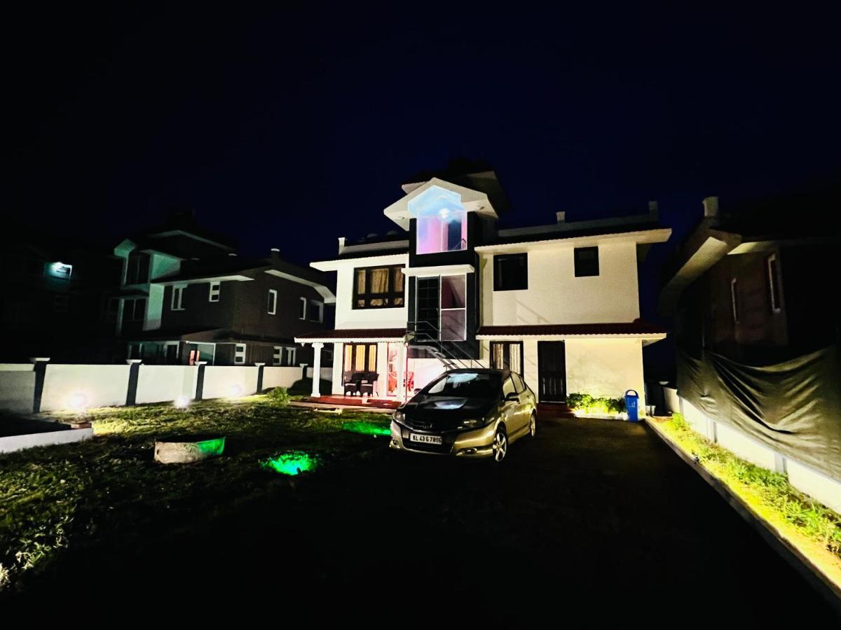 Teyt Castle Villa Udagamandalam Exterior photo